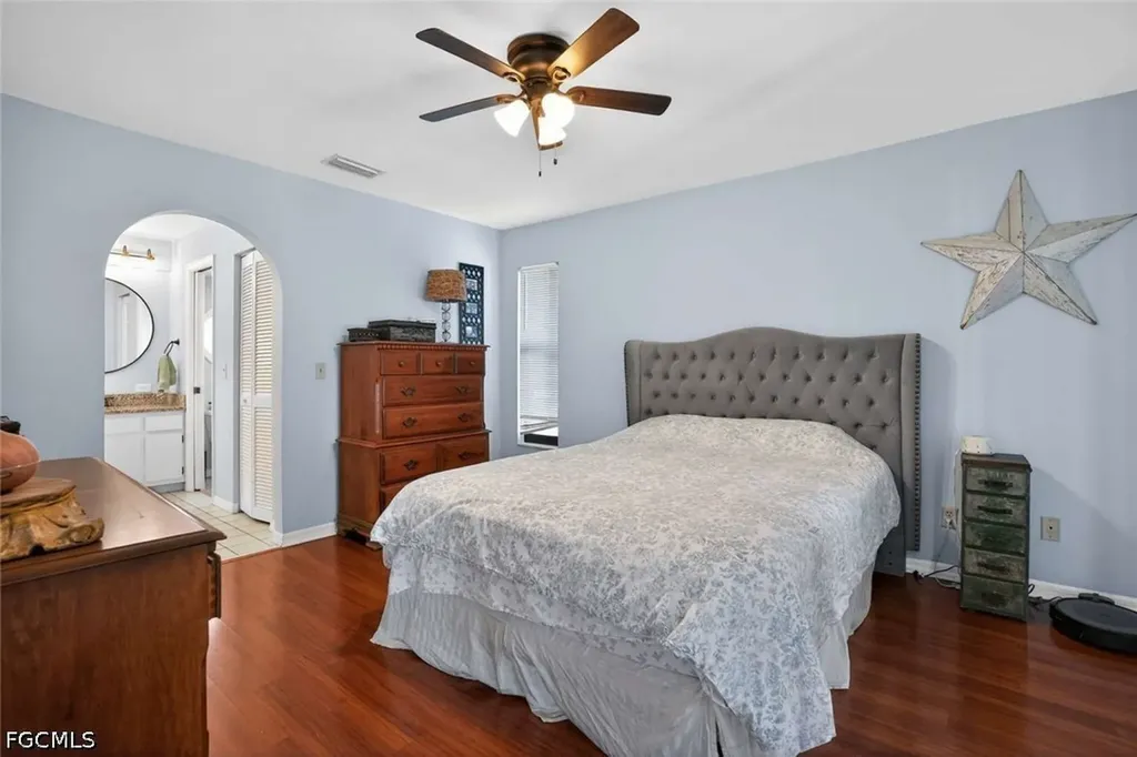 3418 SW 5th Place Cape Coral FL 33914