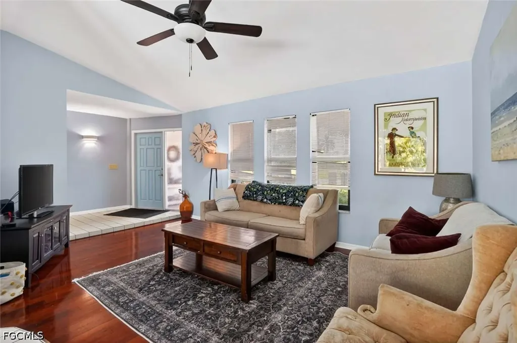 3418 SW 5th Place Cape Coral FL 33914