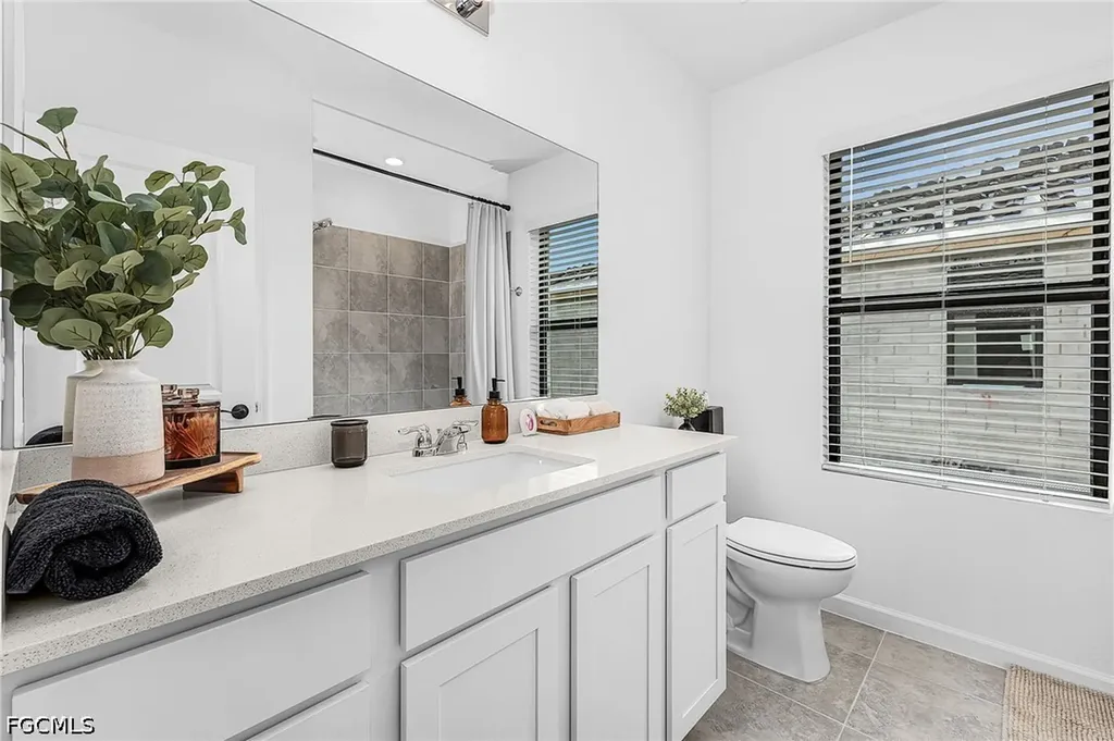 1682 Lake Jessup Circle Cape Coral FL 33909