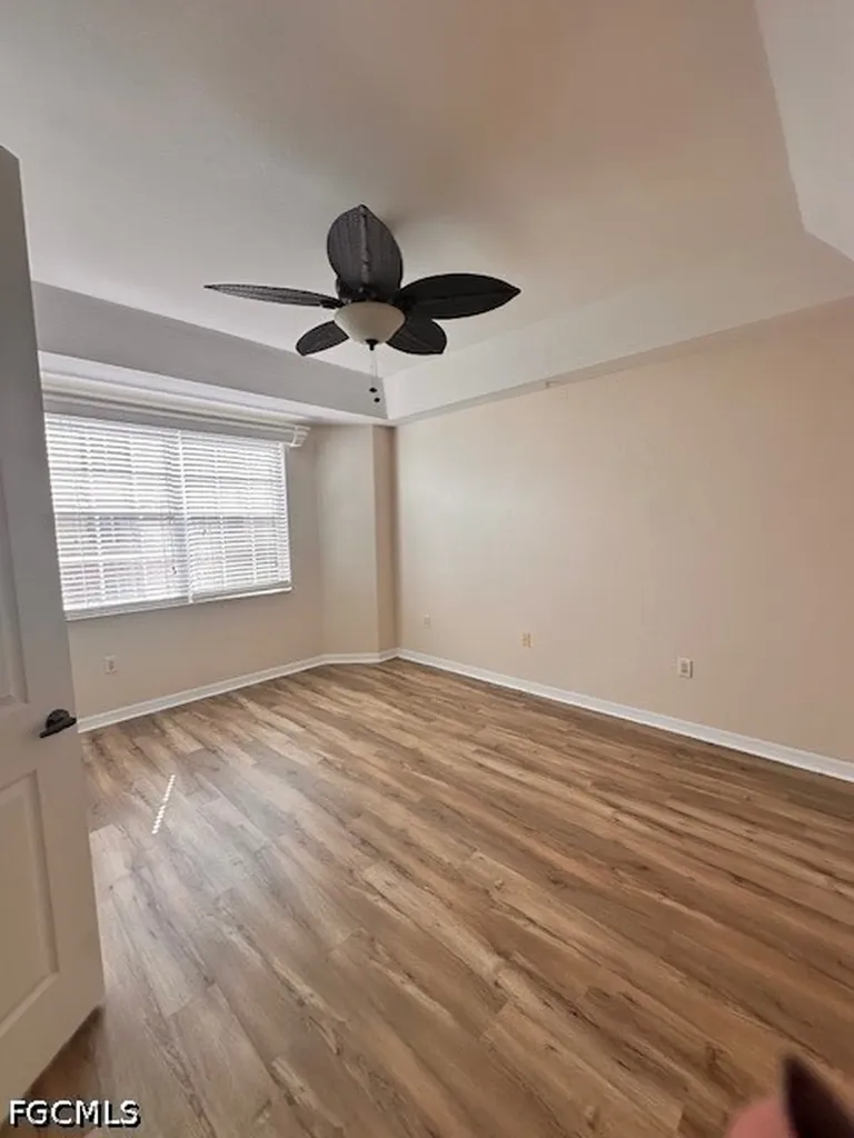 1105 Van Loon Commons Circle Cape Coral FL 33909