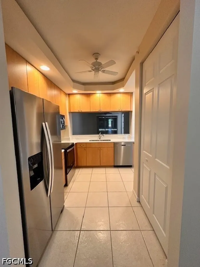 1105 Van Loon Commons Circle Cape Coral FL 33909