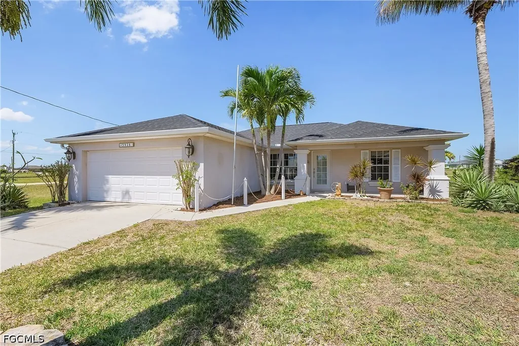 3928 NW 41st Place Cape Coral FL 33993