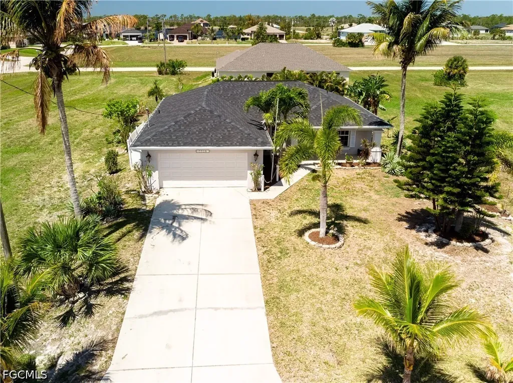 3928 NW 41st Place Cape Coral FL 33993