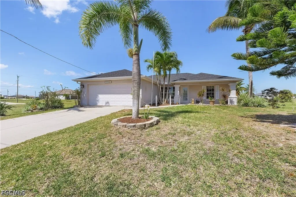 3928 NW 41st Place Cape Coral FL 33993