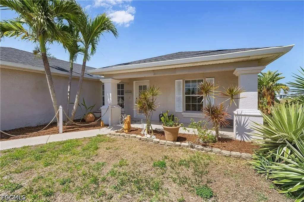 3928 NW 41st Place Cape Coral FL 33993