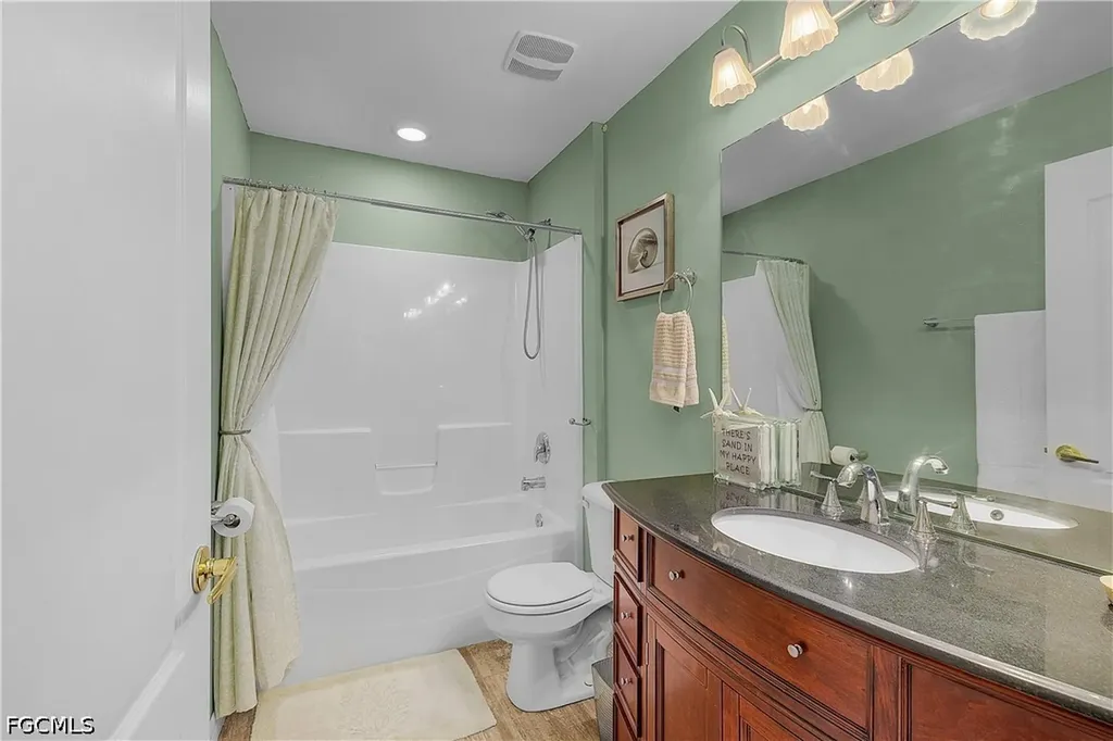 3928 NW 41st Place Cape Coral FL 33993