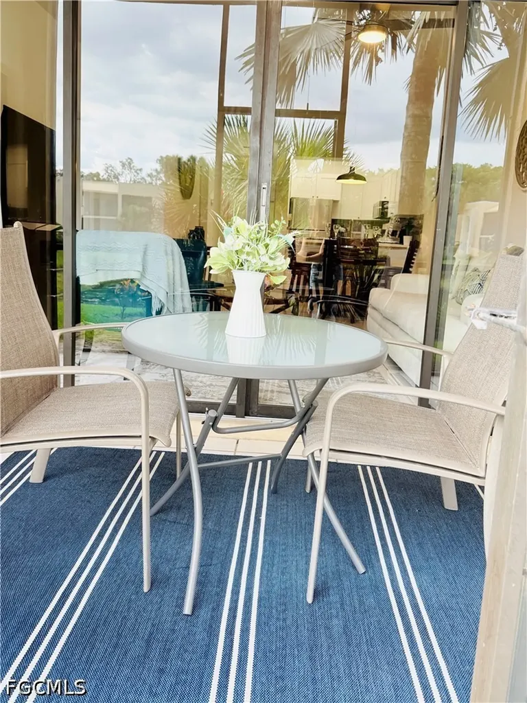 3320 Olympic Drive Naples FL 34105