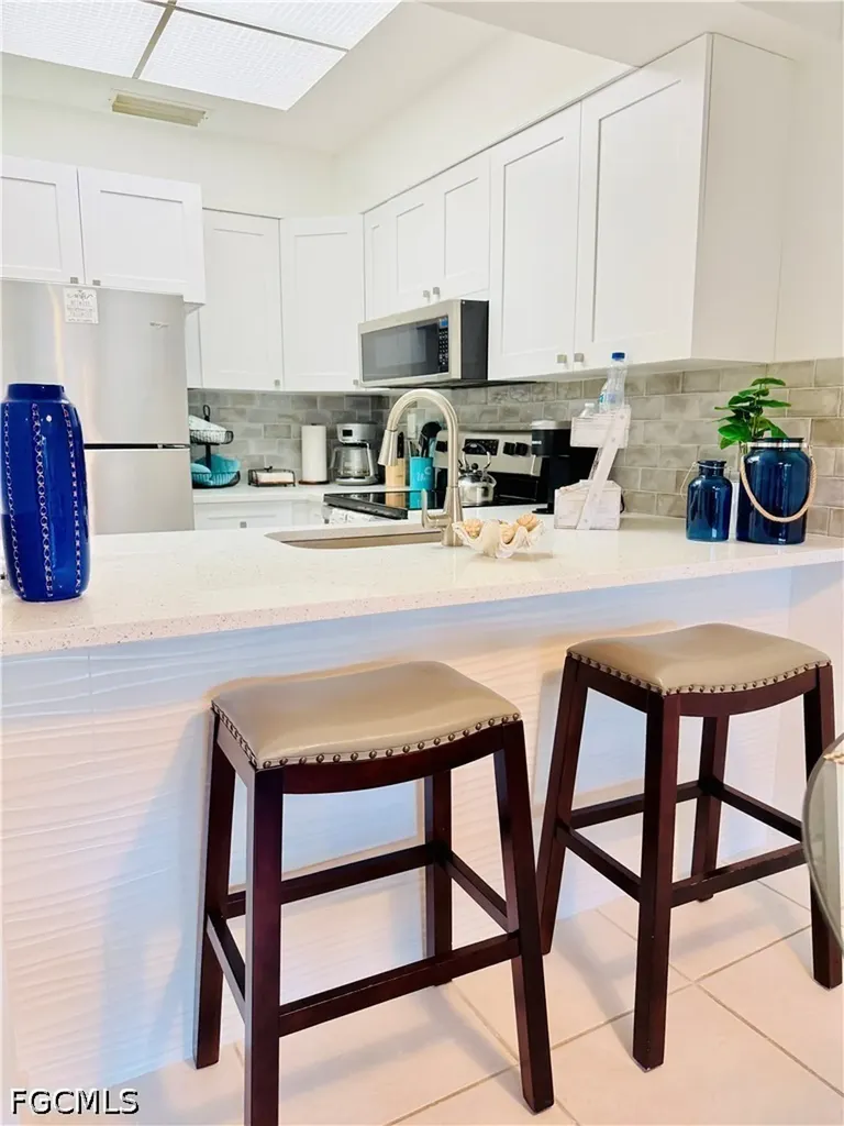 3320 Olympic Drive Naples FL 34105