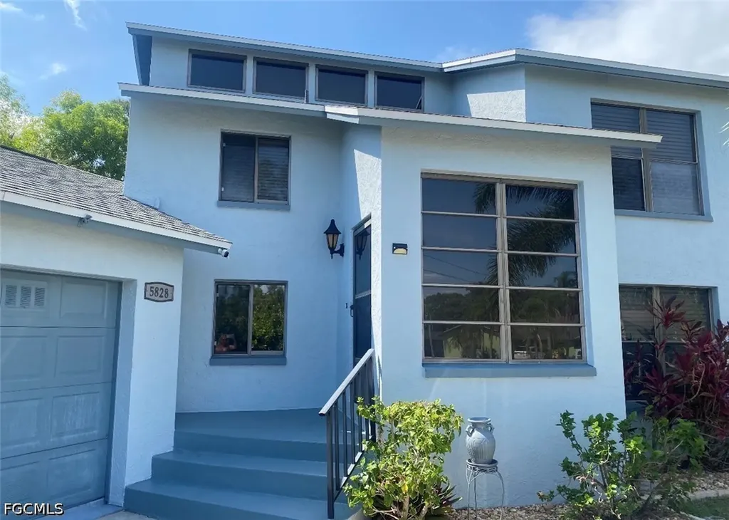 5828 Littlestone Court North Fort Myers FL 33903