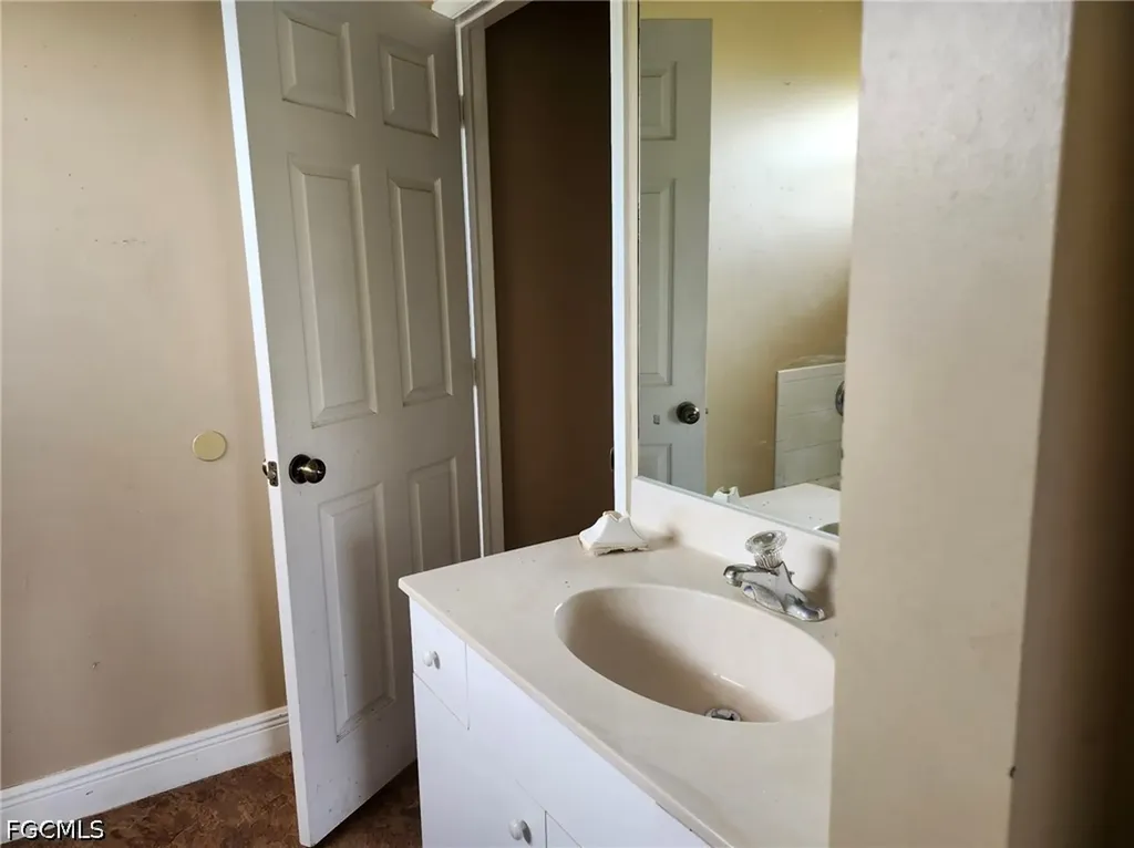 1055 Peach Street Lehigh Acres FL 33974