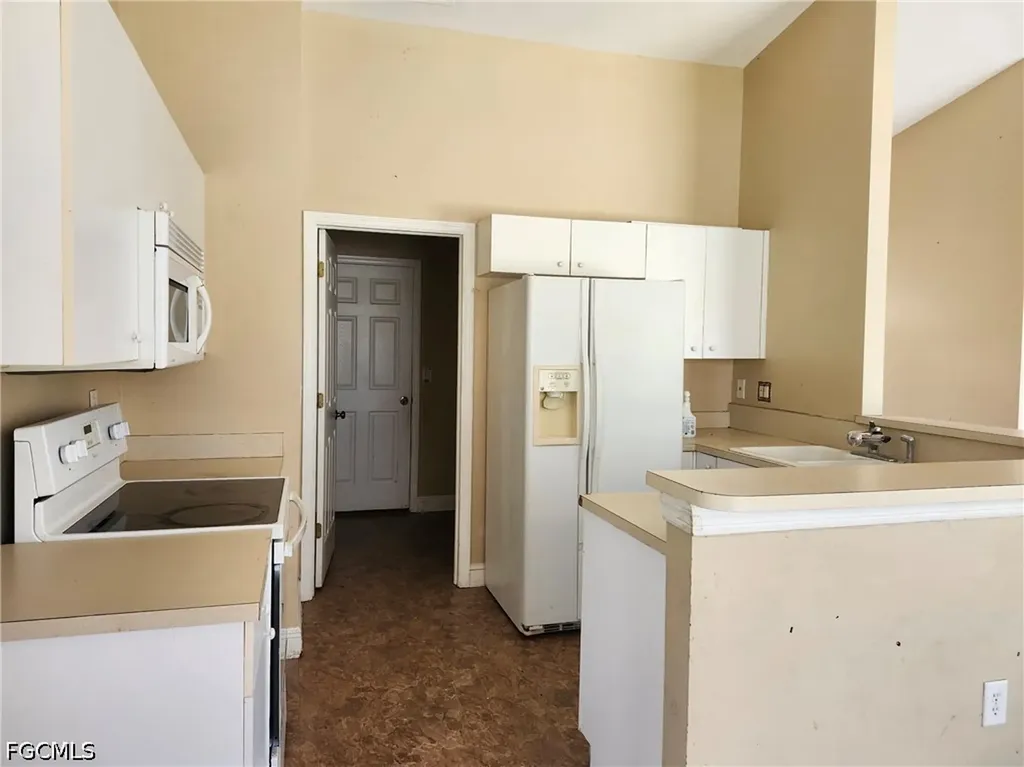 1055 Peach Street Lehigh Acres FL 33974
