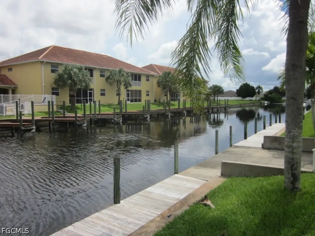 719 SW 47th Terrace Cape Coral FL 33914