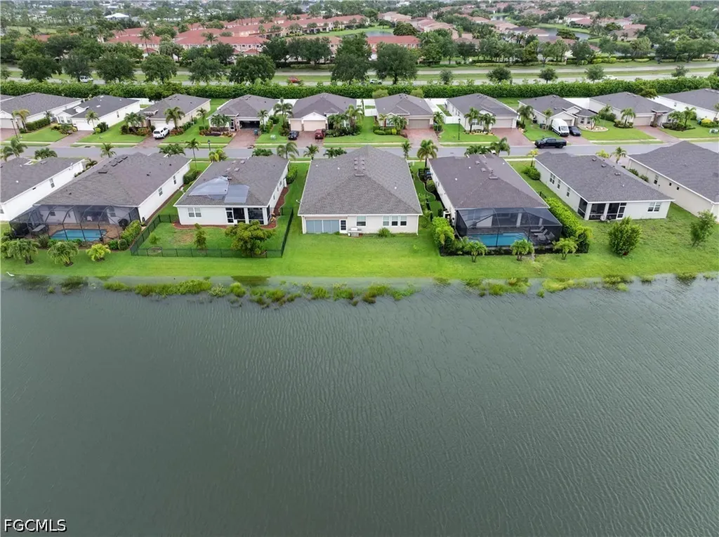 3188 Amadora Circle Cape Coral FL 33909