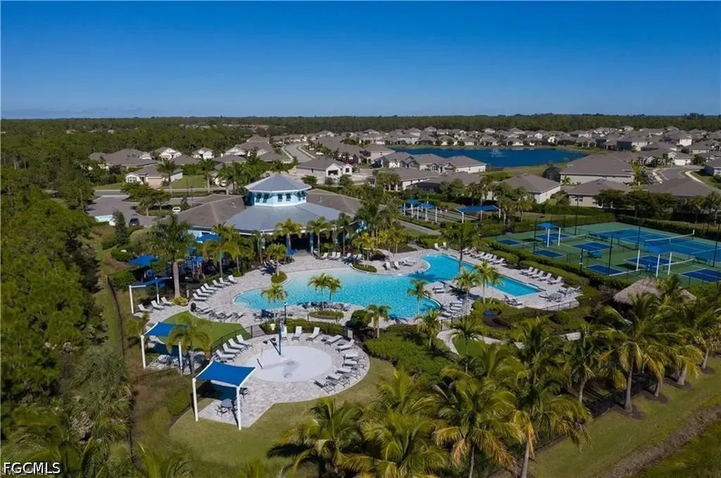 3188 Amadora Circle Cape Coral FL 33909