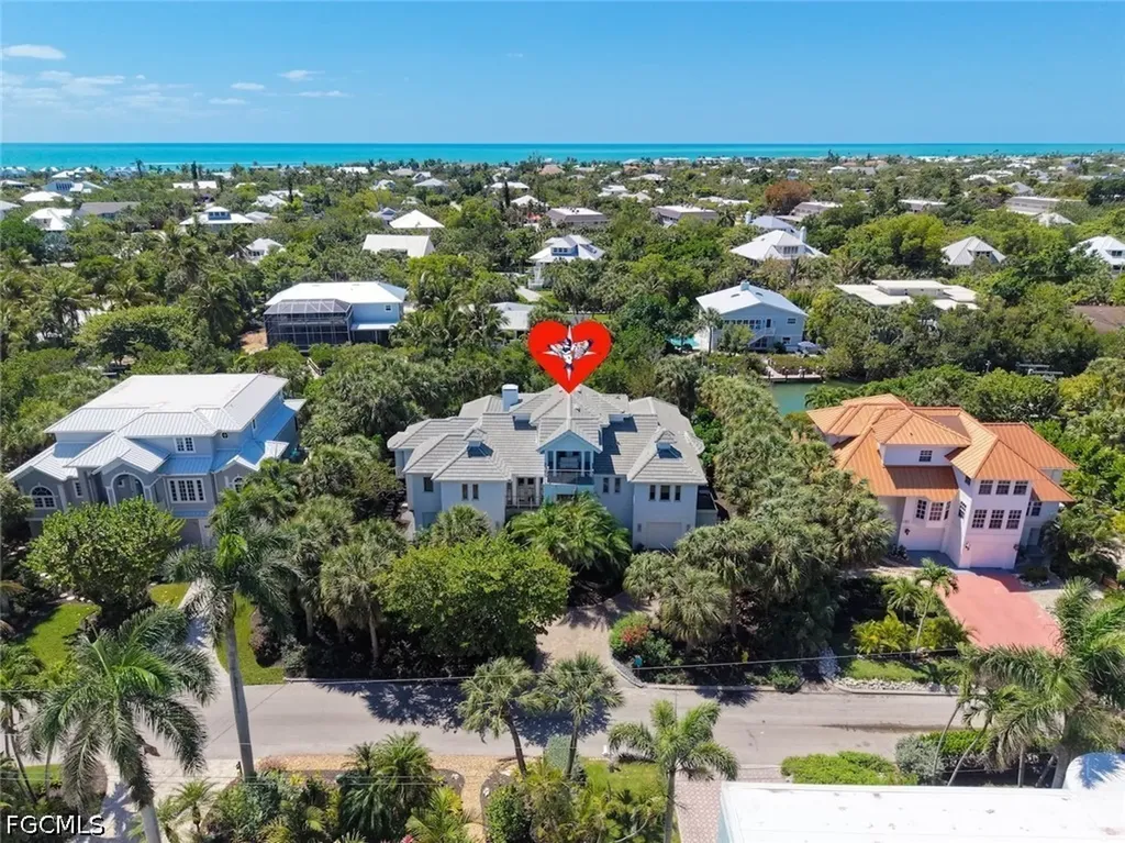 545 Lighthouse Way Sanibel FL 33957