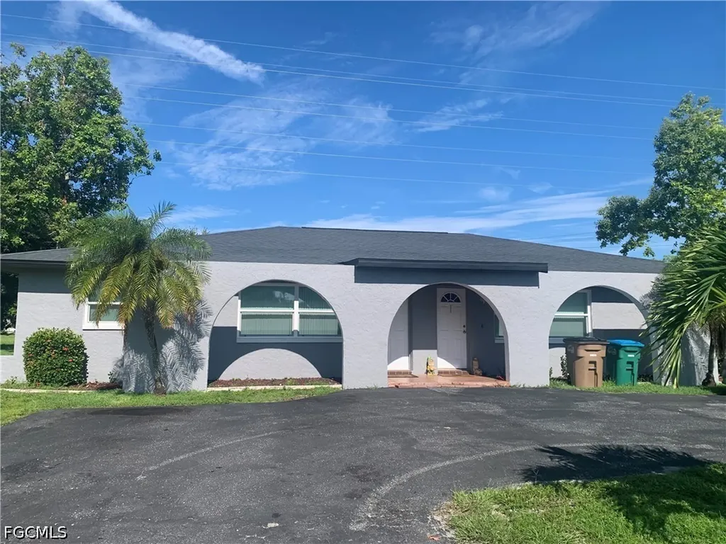 4404 Santa Barbara Boulevard Cape Coral FL 33914