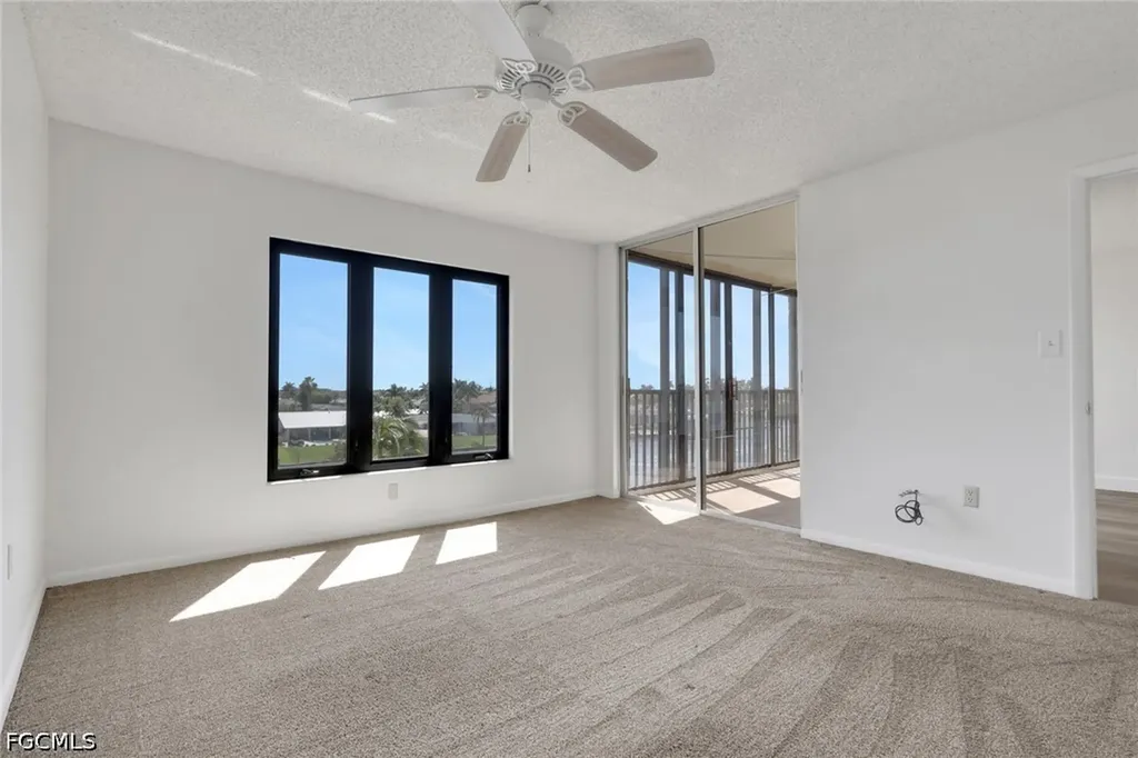 4280 SE 20th Place Cape Coral FL 33904