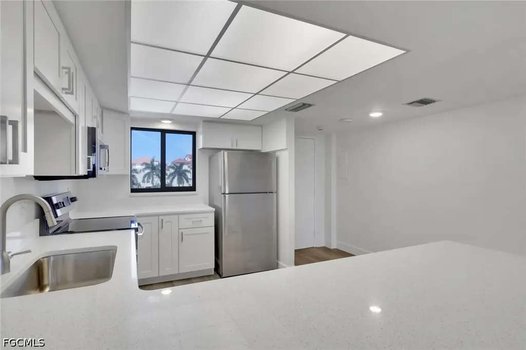 4280 SE 20th Place Cape Coral FL 33904