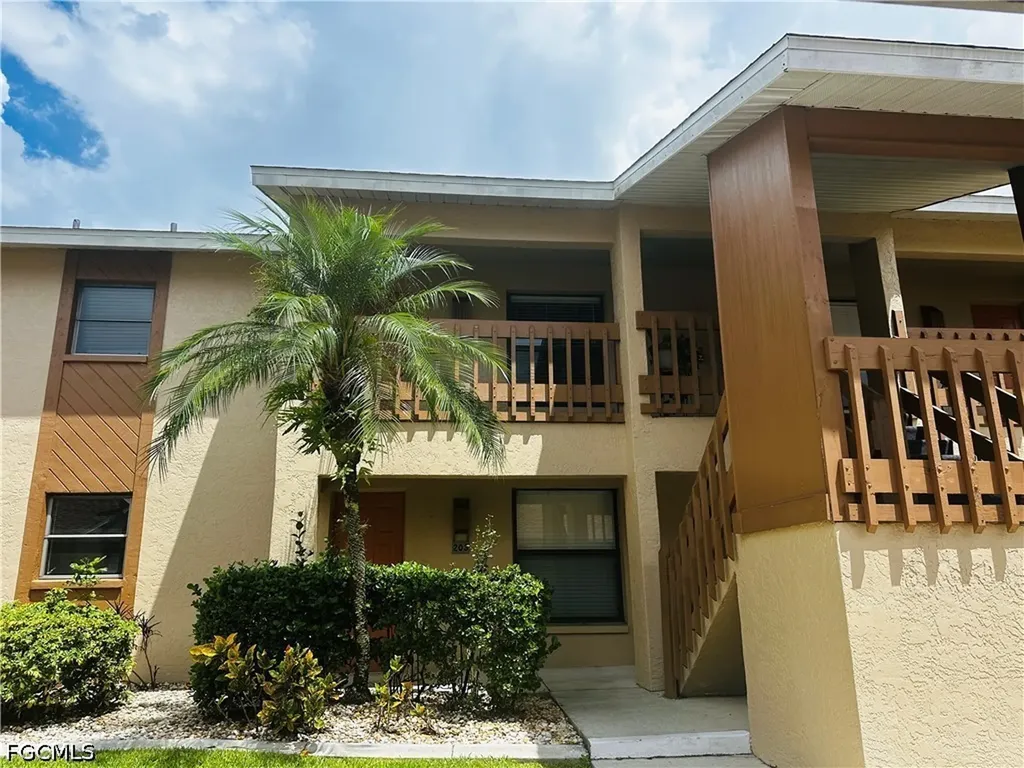 15320 Moonraker Court North Fort Myers FL 33917