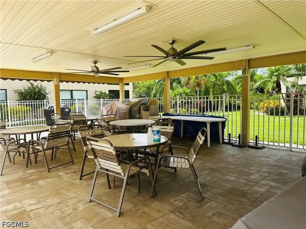 15320 Moonraker Court North Fort Myers FL 33917