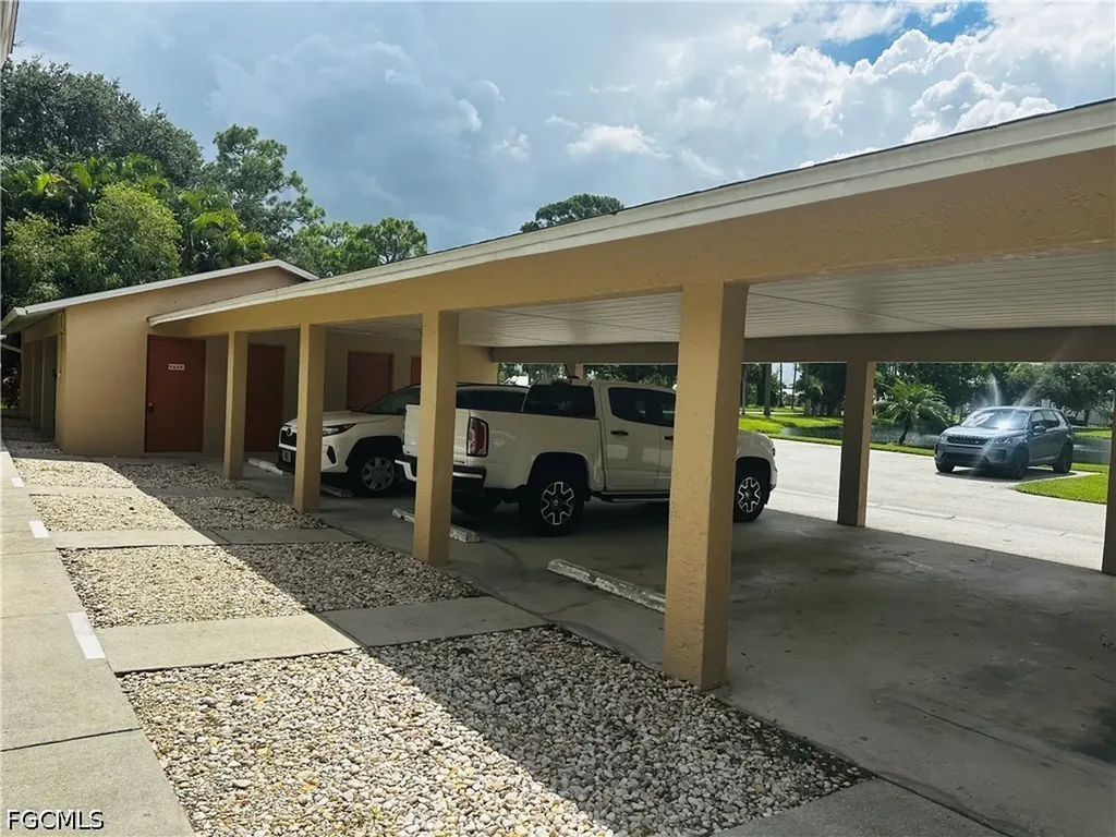 15320 Moonraker Court North Fort Myers FL 33917