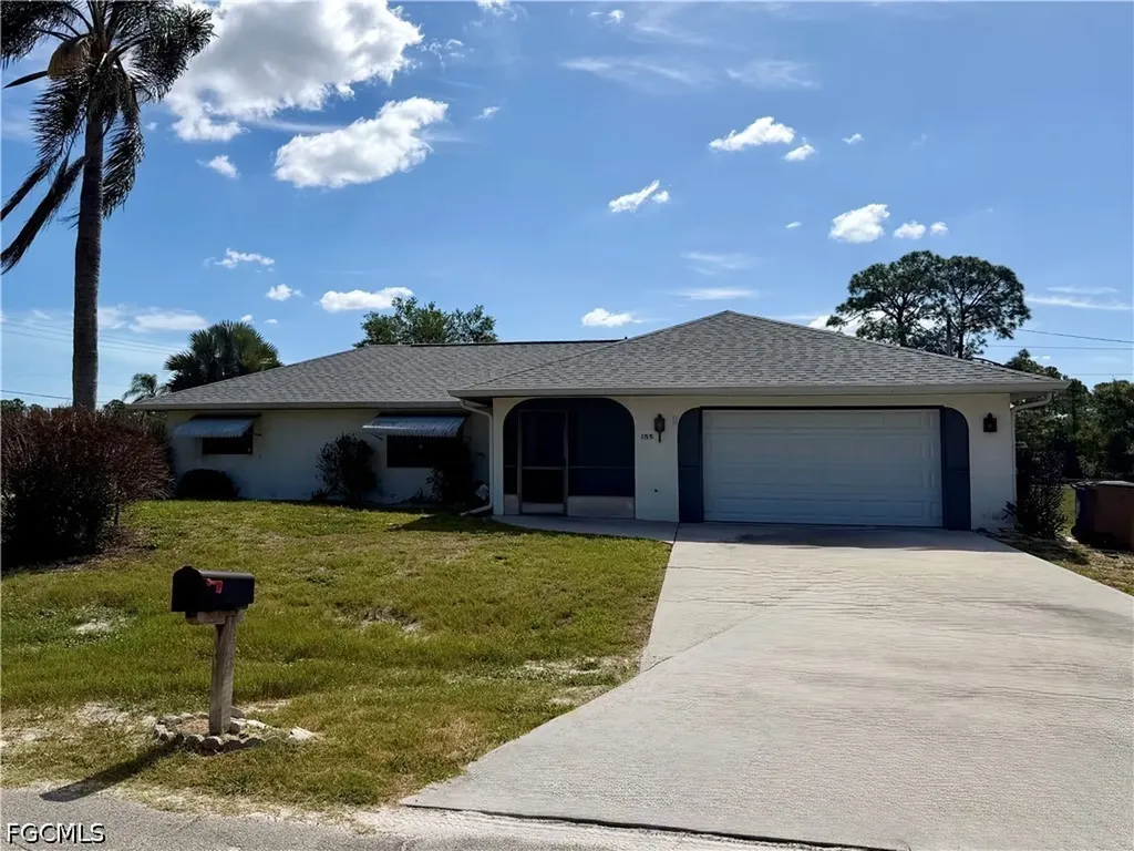122 Roosevelt Avenue Lehigh Acres FL 33936