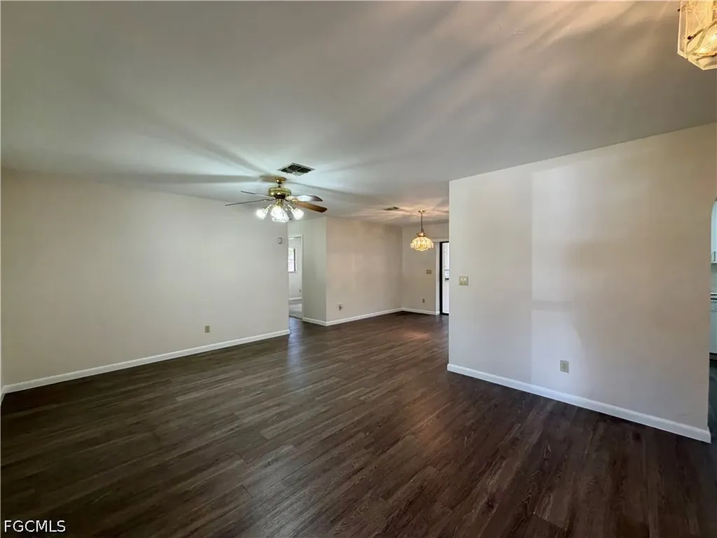 122 Roosevelt Avenue Lehigh Acres FL 33936