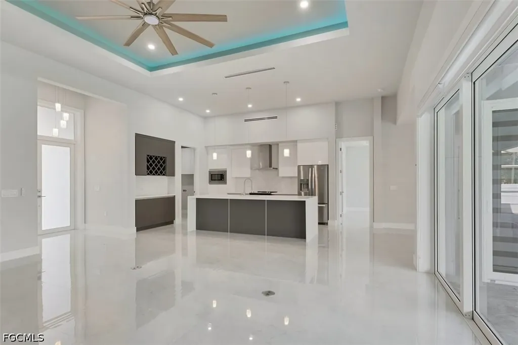 1123 NE 10th Street Cape Coral FL 33909