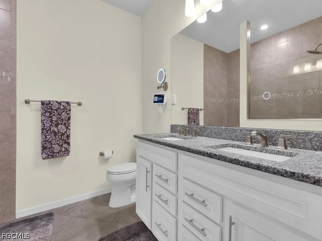 16072 Palmetto Prairie Drive Alva FL 33920