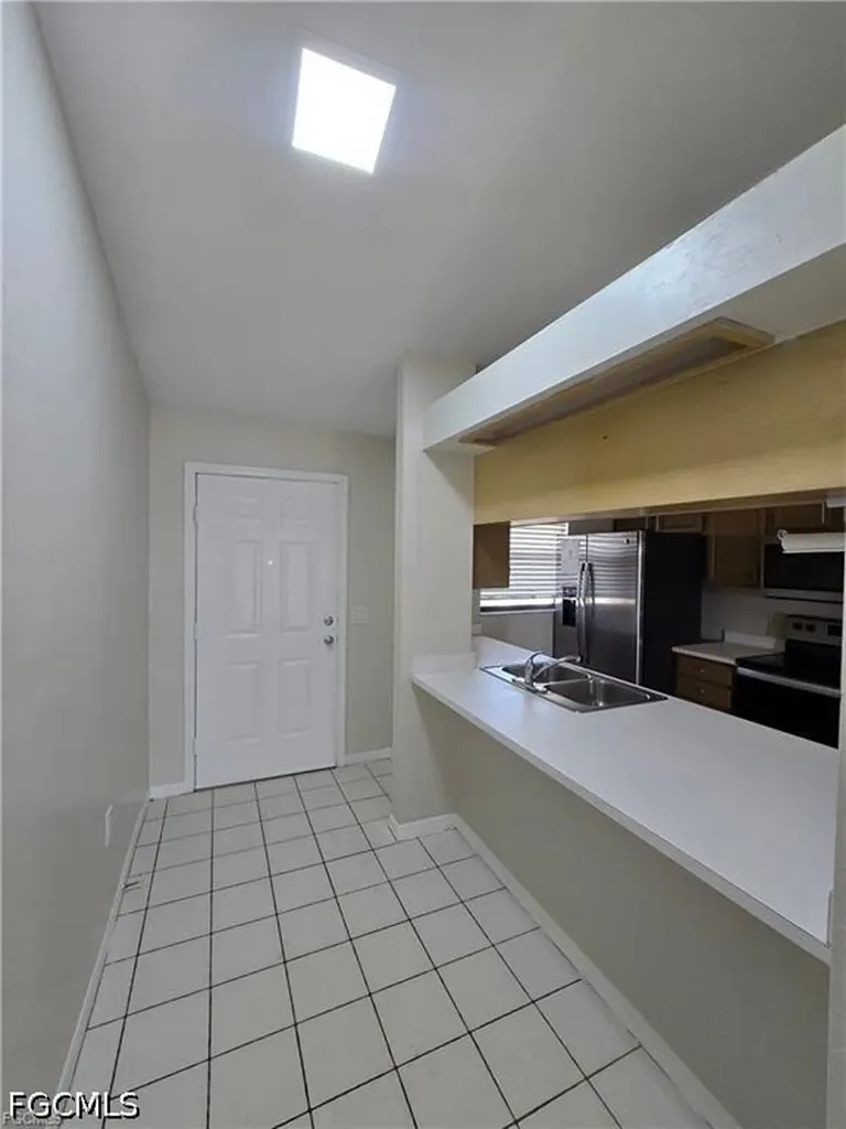 4815 Triton Court E Cape Coral FL 33904