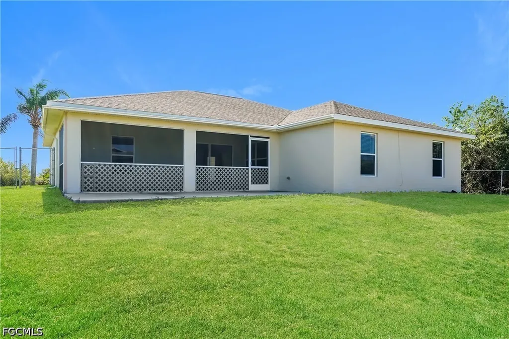 3208 13th Street SW Lehigh Acres FL 33976