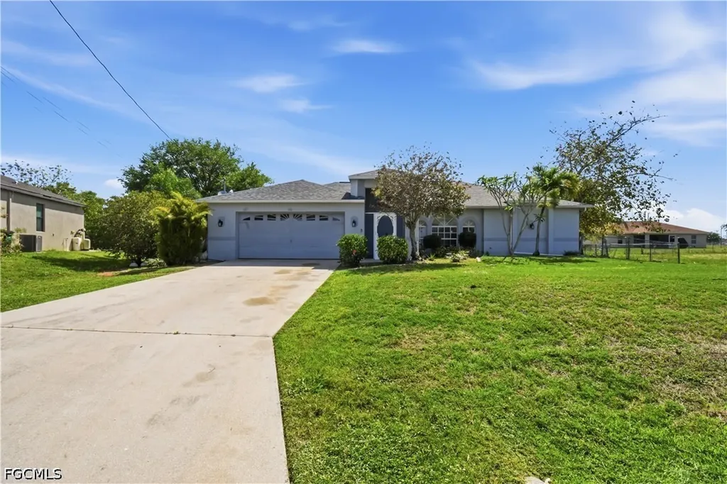 46 NW 1st Way Cape Coral FL 33993
