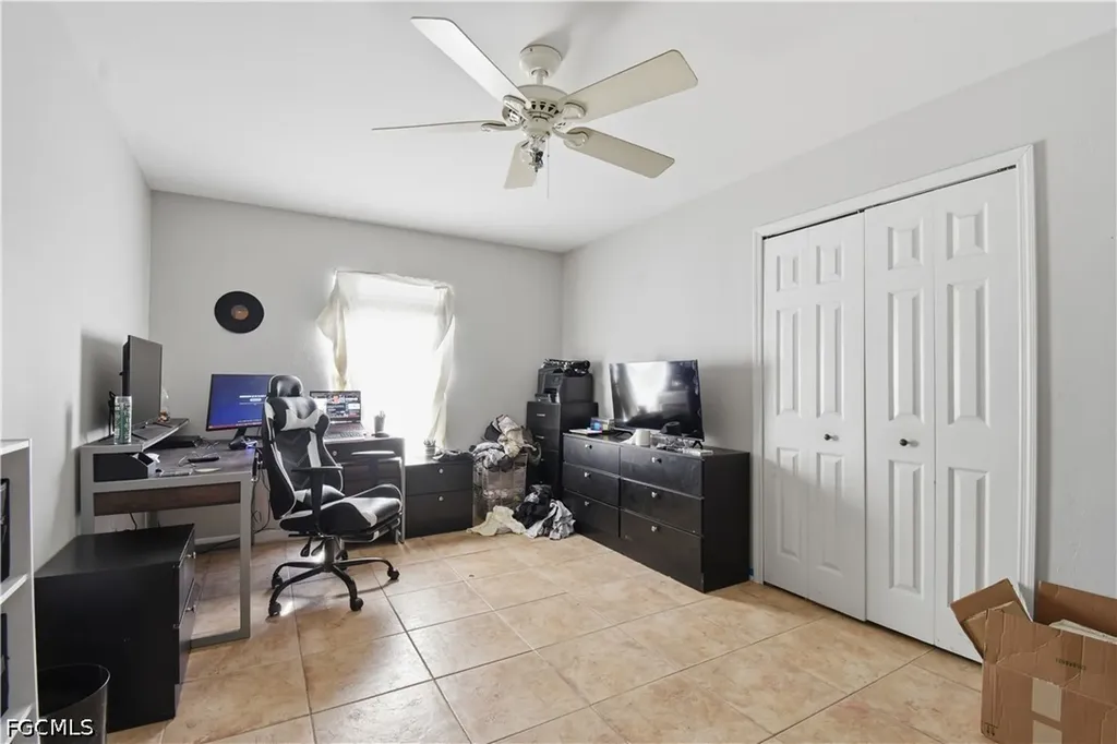 46 NW 1st Way Cape Coral FL 33993