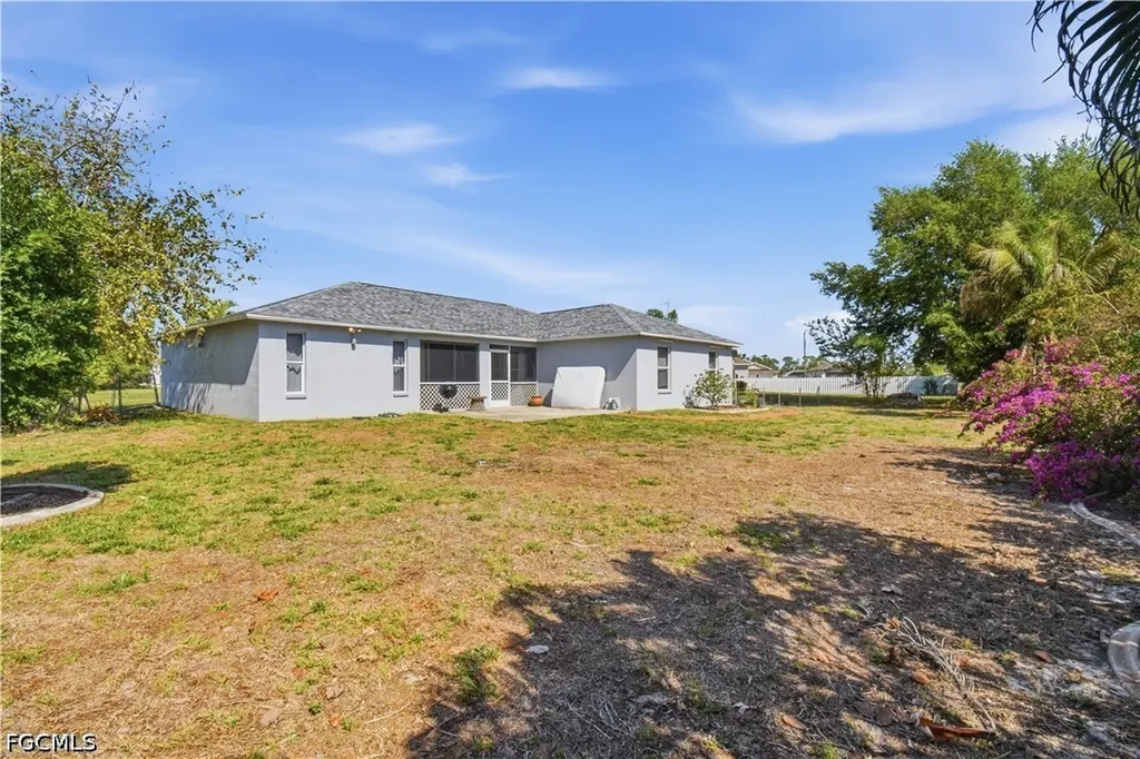 46 NW 1st Way Cape Coral FL 33993