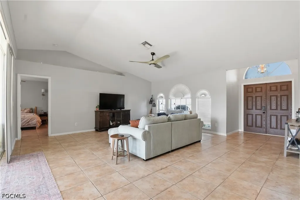 46 NW 1st Way Cape Coral FL 33993