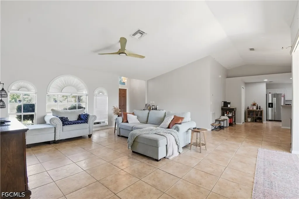 46 NW 1st Way Cape Coral FL 33993