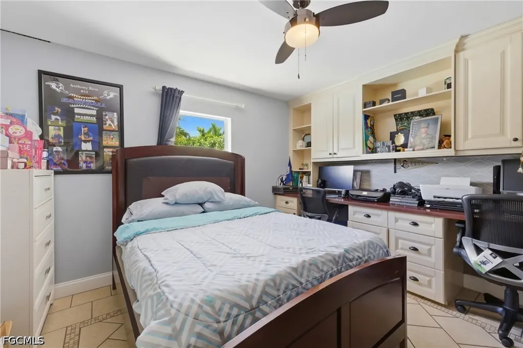 2612 Ceitus Parkway Cape Coral FL 33991
