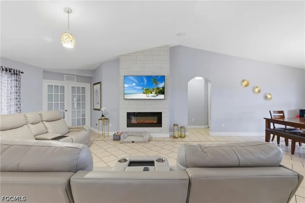 2612 Ceitus Parkway Cape Coral FL 33991