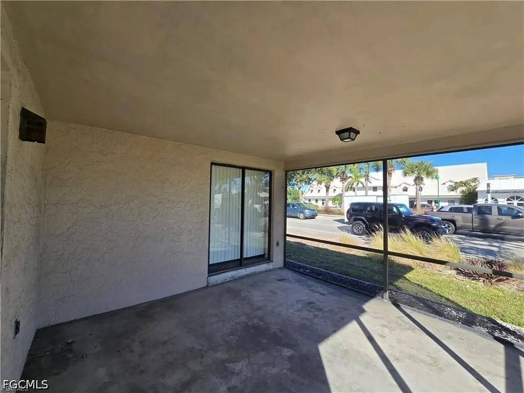 4803 Triton Court E Cape Coral FL 33904