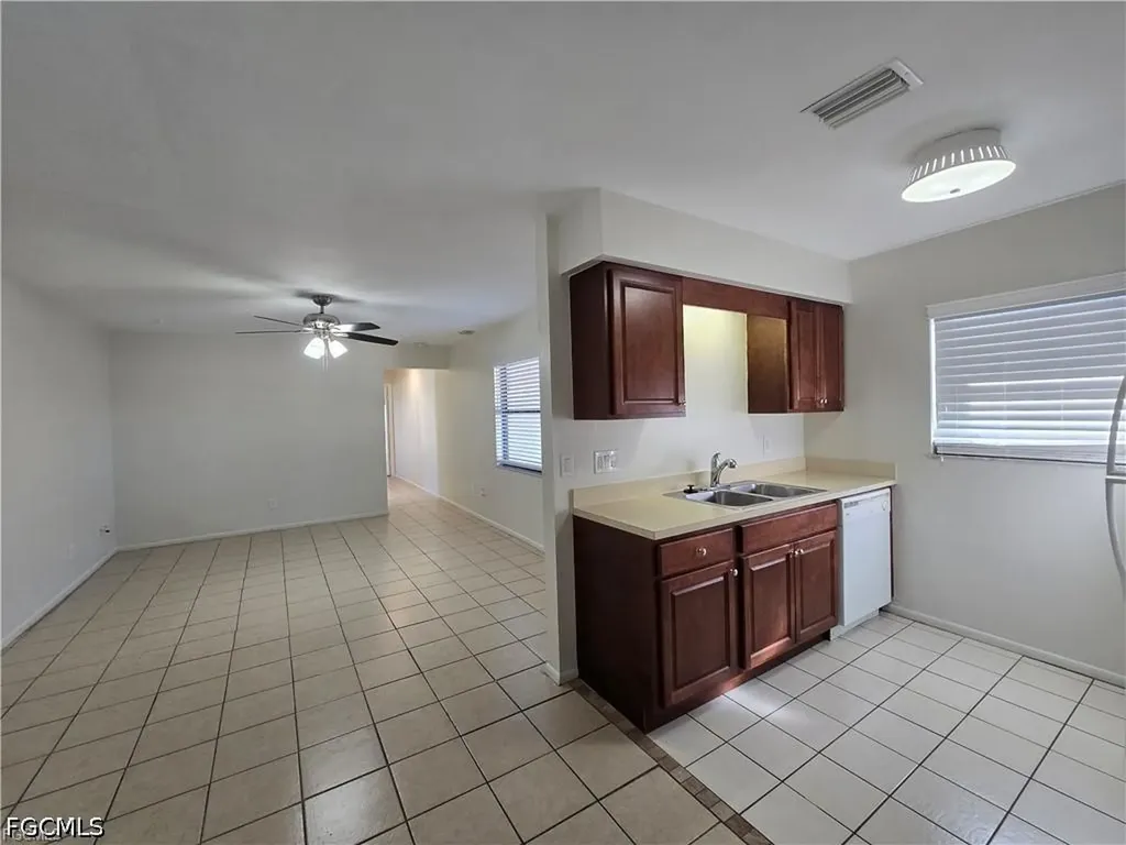 4803 Triton Court E Cape Coral FL 33904