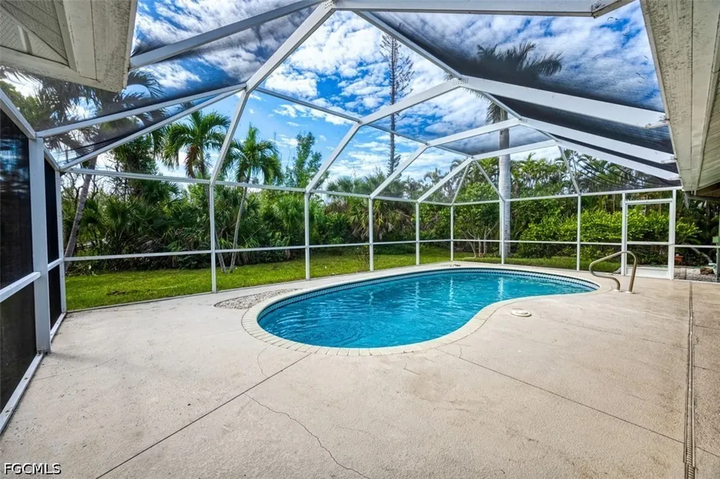 1380 Albatross Road Sanibel FL 33957