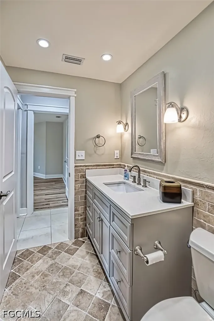 1380 Albatross Road Sanibel FL 33957