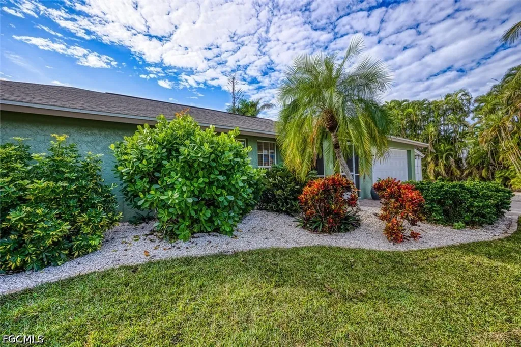1380 Albatross Road Sanibel FL 33957