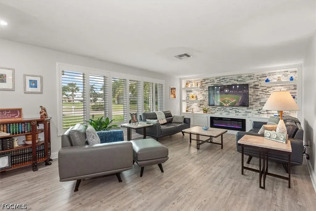 5161 Tanglewood Parkway Fort Myers FL 33919