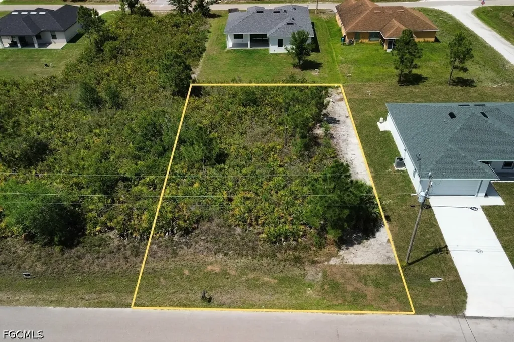 2602 26th Street W Lehigh Acres FL 33971