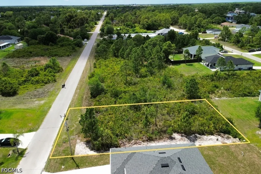 2602 26th Street W Lehigh Acres FL 33971