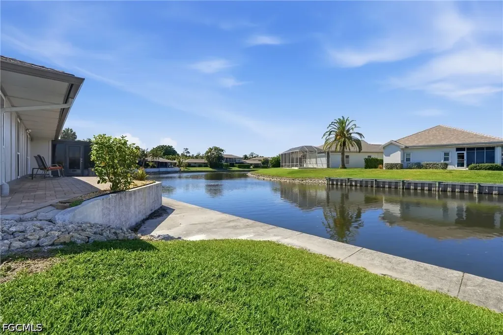 4289 Island Circle Fort Myers FL 33919