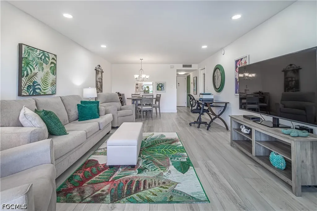 1700 Pine Valley Drive Fort Myers FL 33907