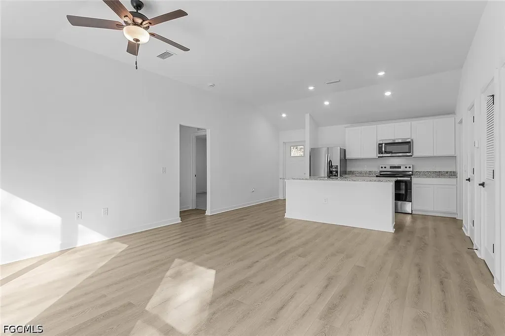 846 Guienne Lane Lehigh Acres FL 33974