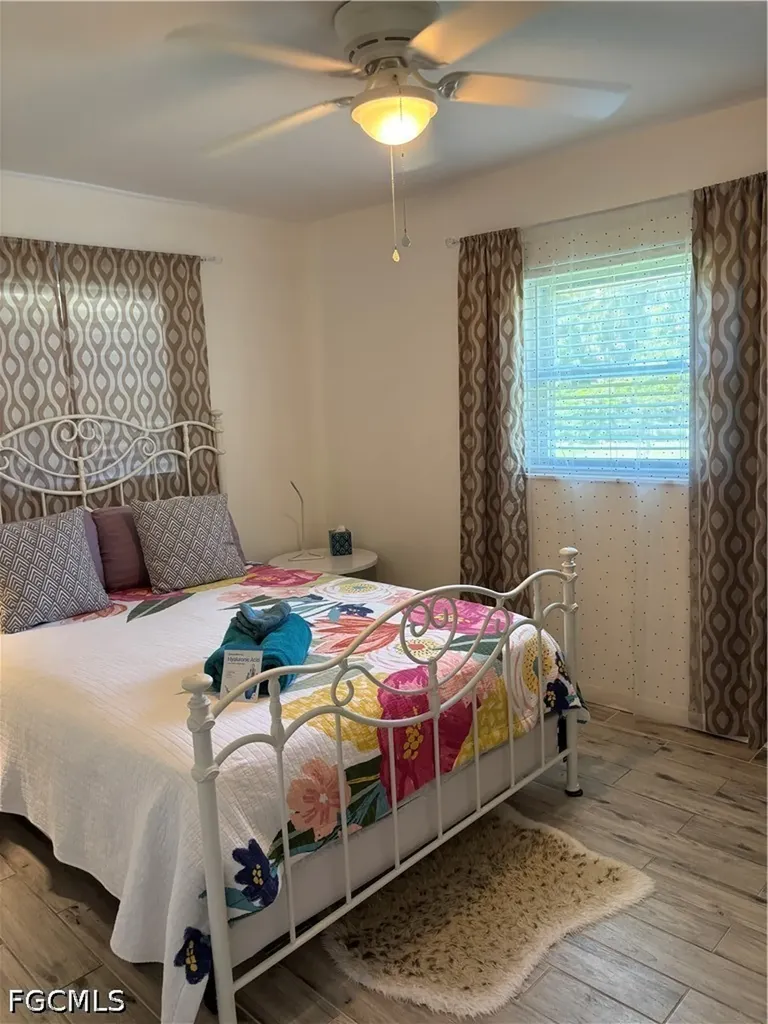 879 Lake Mcgregor Drive Fort Myers FL 33919
